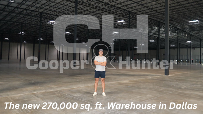 Dallas (4) COOPER&HUNTER